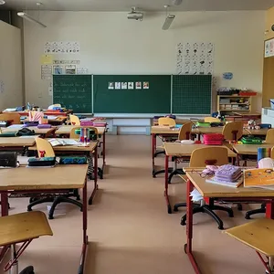 Logo education 0